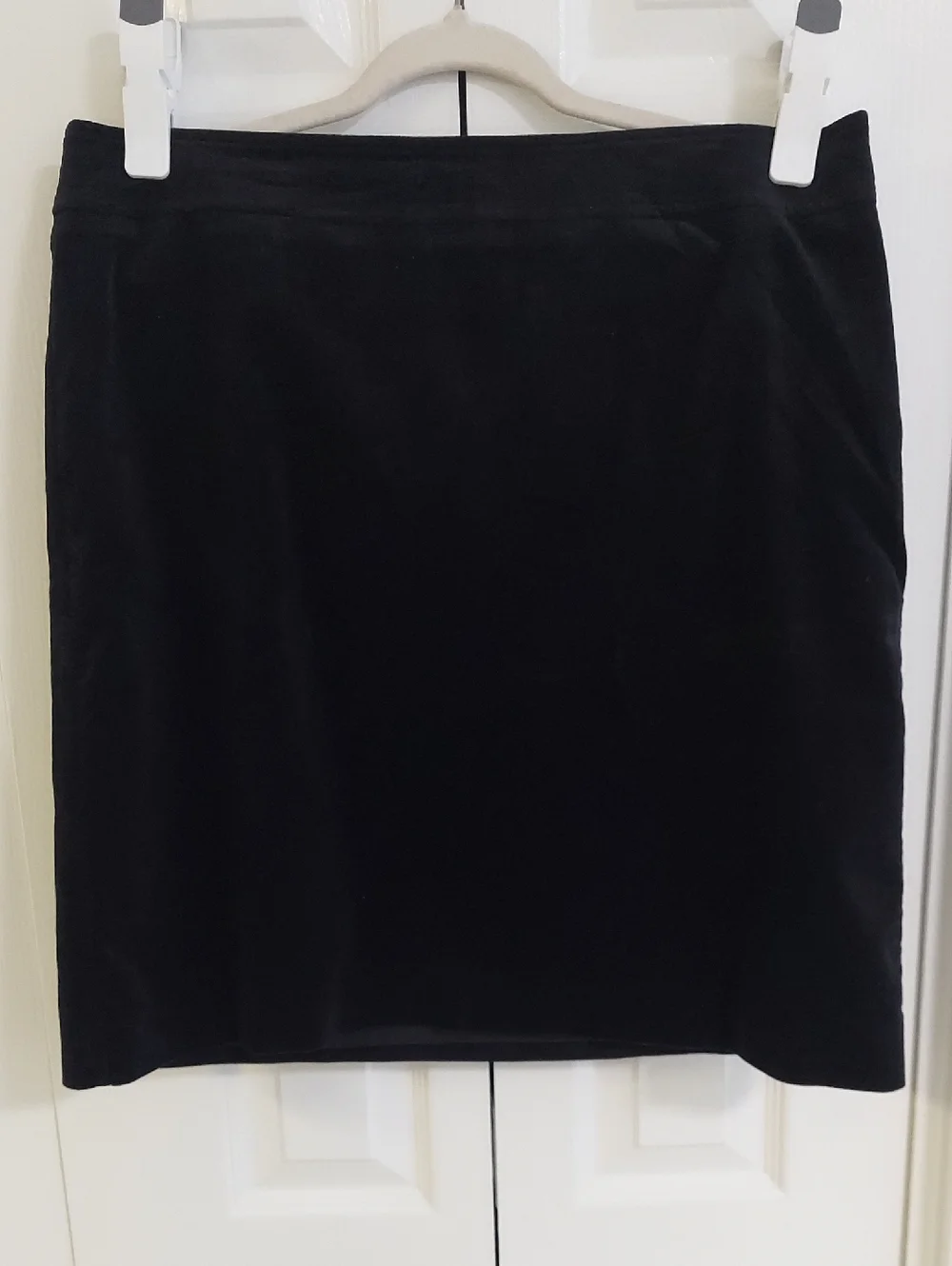 Talbots Skirt, Size 12, Black Velvet Mini, Side Zipper